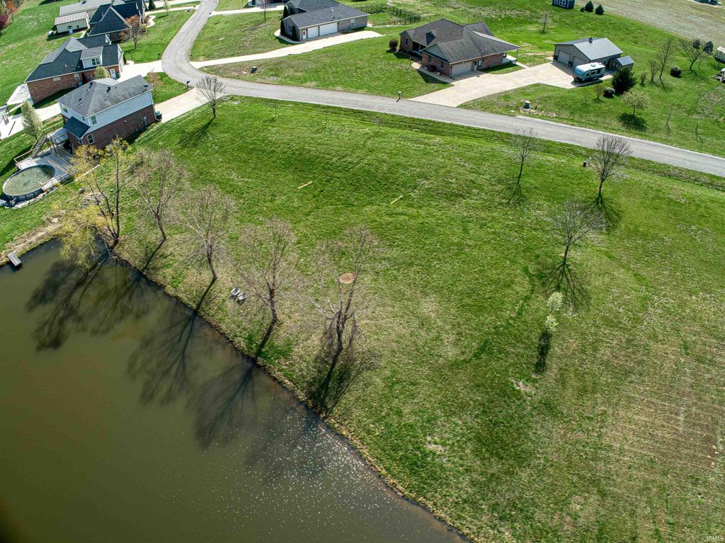 5900 Serenity Drive, Mount Vernon, IN 47620