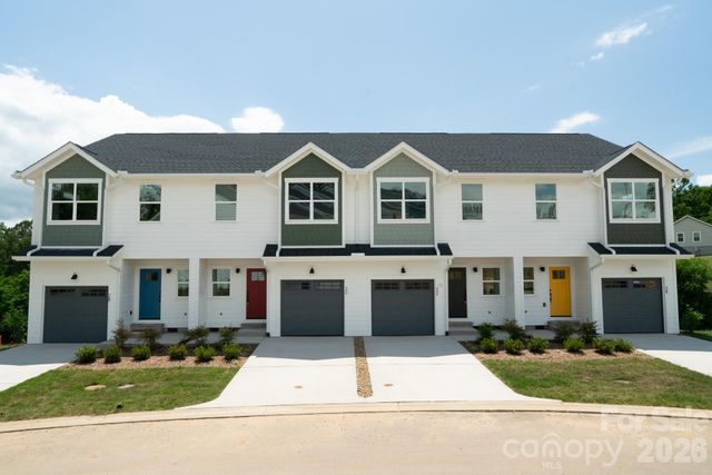 28 Brice Street 14, Asheville, NC 28806