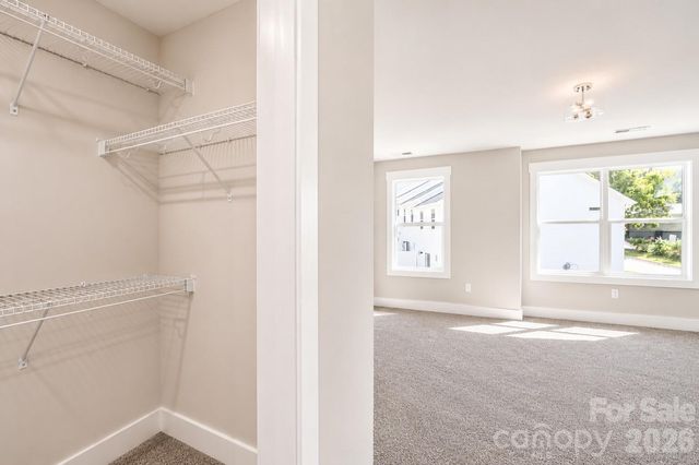 28 Brice Street 14, Asheville, NC 28806