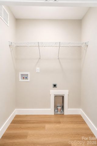 28 Brice Street 14, Asheville, NC 28806