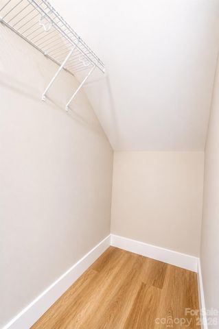 28 Brice Street 14, Asheville, NC 28806