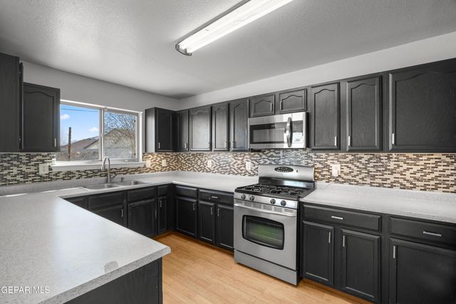 14141 TIERRA LEONA Drive, El Paso, TX 79938