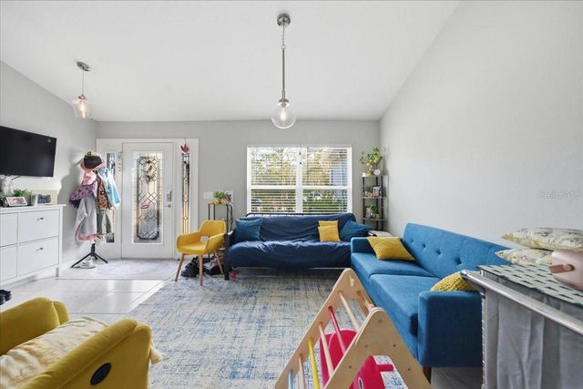 12015 PHOENIX AVENUE, Weeki Wachee, FL 34614