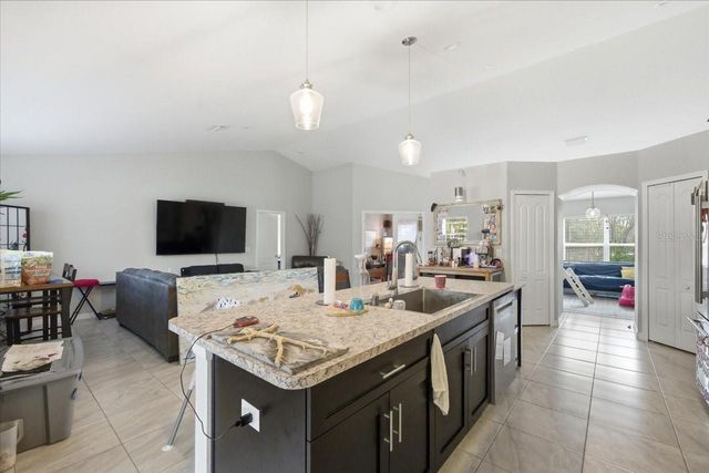 12015 PHOENIX AVENUE, Weeki Wachee, FL 34614