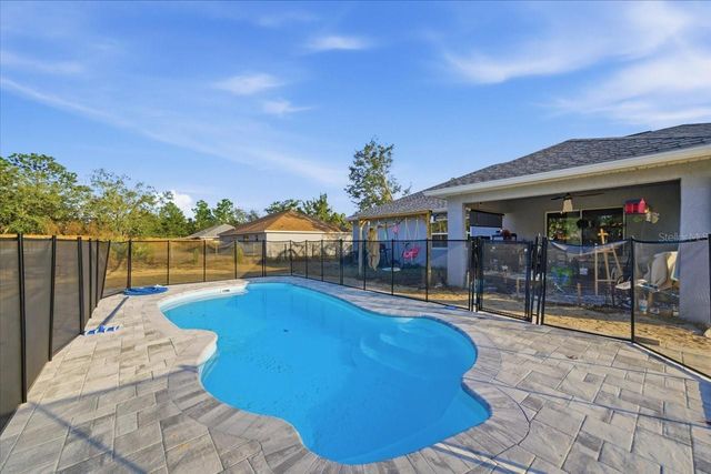 12015 PHOENIX AVENUE, Weeki Wachee, FL 34614