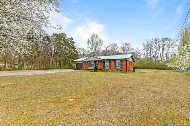 258 E Hills Road, Jasper, TN 37347