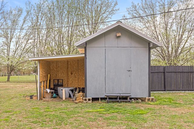 258 E Hills Road, Jasper, TN 37347