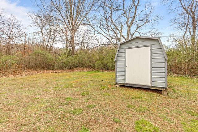 258 E Hills Road, Jasper, TN 37347