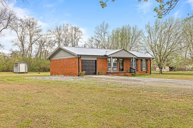 258 E Hills Road, Jasper, TN 37347