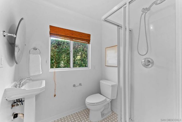 4540 E Talmadge Drive, San Diego, CA 92116