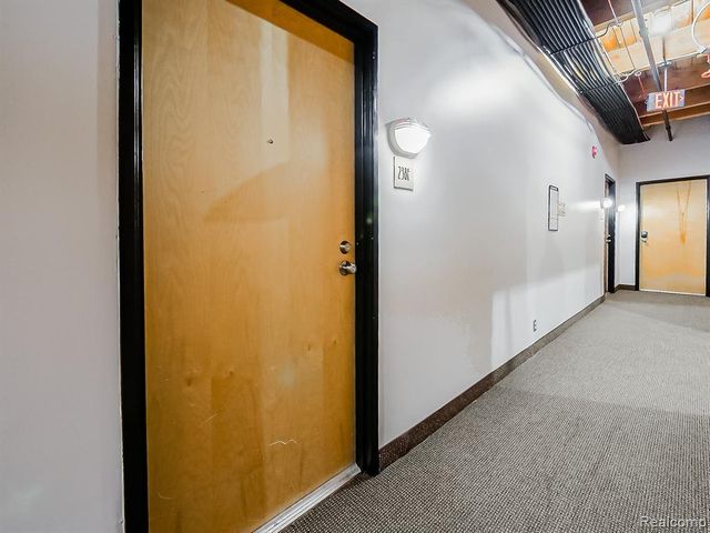 6533 East Jefferson 238, Detroit, MI 48207