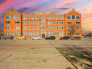 6533 East Jefferson 238, Detroit, MI 48207