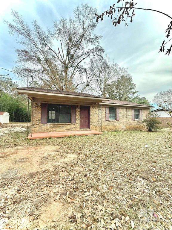 205 Knoxville Road, Evergreen, AL 36401