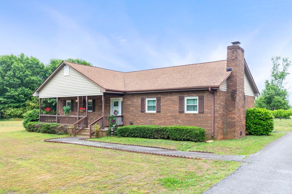 6209 Dobbins Bridge Rd Road, Anderson, SC 29626