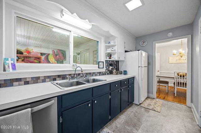 1303 West Road, Kinston, NC 28501