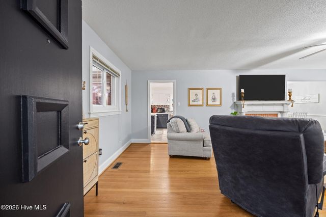 1303 West Road, Kinston, NC 28501