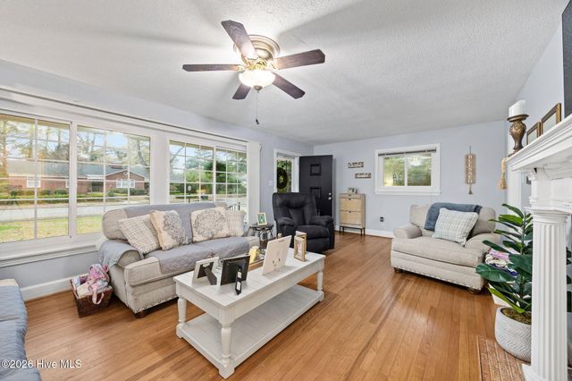 1303 West Road, Kinston, NC 28501