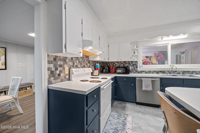 1303 West Road, Kinston, NC 28501