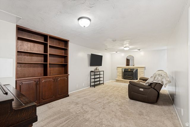 2120 W ROBIN WAY, West Jordan, UT 84084