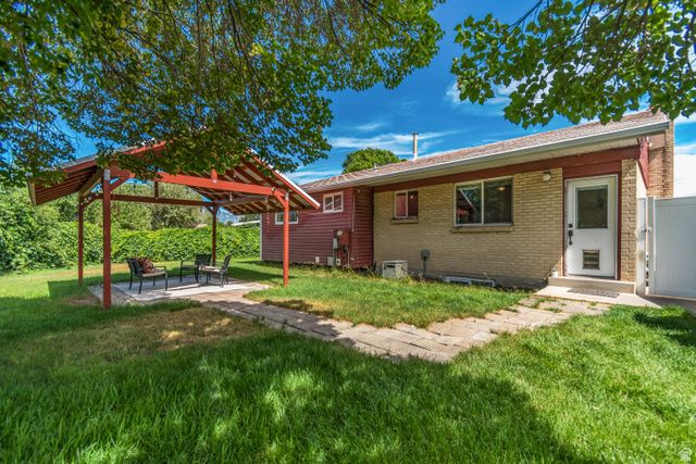 2120 W ROBIN WAY, West Jordan, UT 84084
