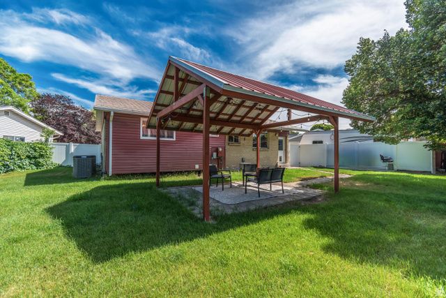 2120 W ROBIN WAY, West Jordan, UT 84084
