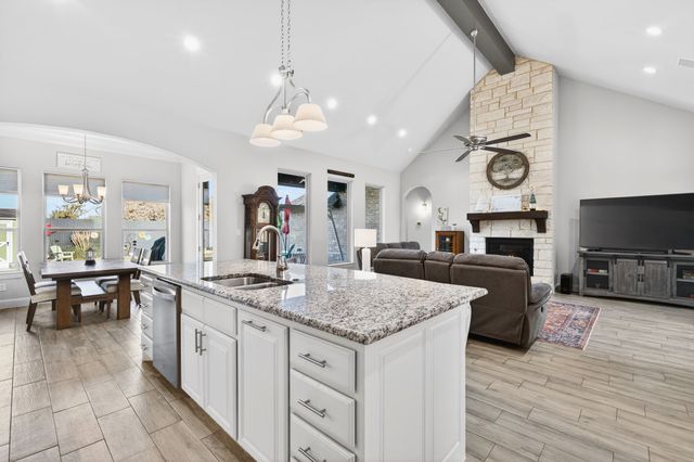 1019 Anna Circle, Granbury, TX 76048