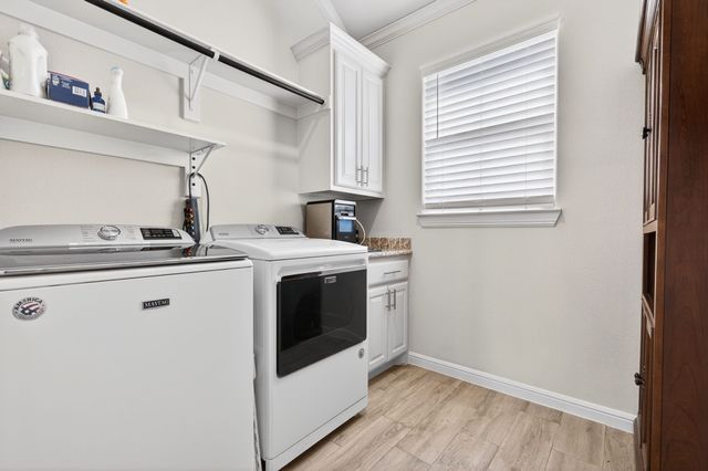 1019 Anna Circle, Granbury, TX 76048