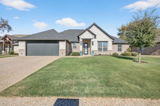 1019 Anna Circle, Granbury, TX 76048