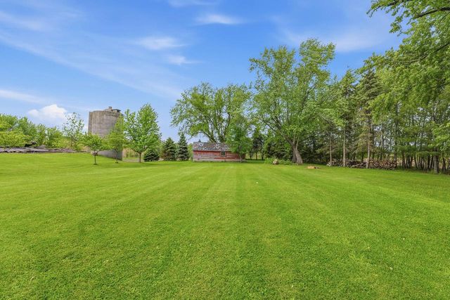 W2543 County Road Y, Mayville, WI 53050