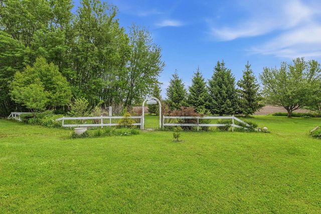 W2543 County Road Y, Mayville, WI 53050