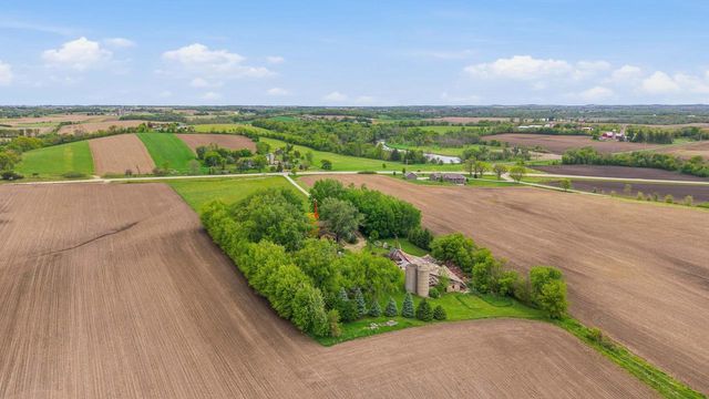 W2543 County Road Y, Mayville, WI 53050