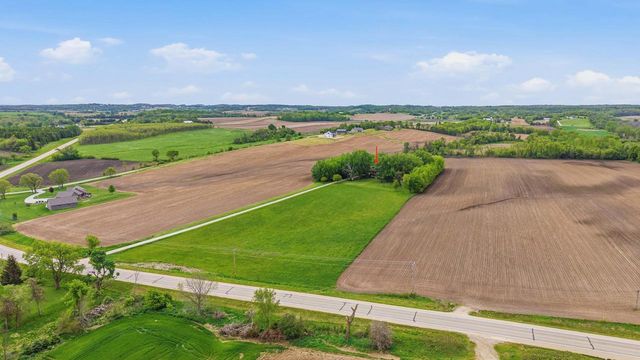 W2543 County Road Y, Mayville, WI 53050