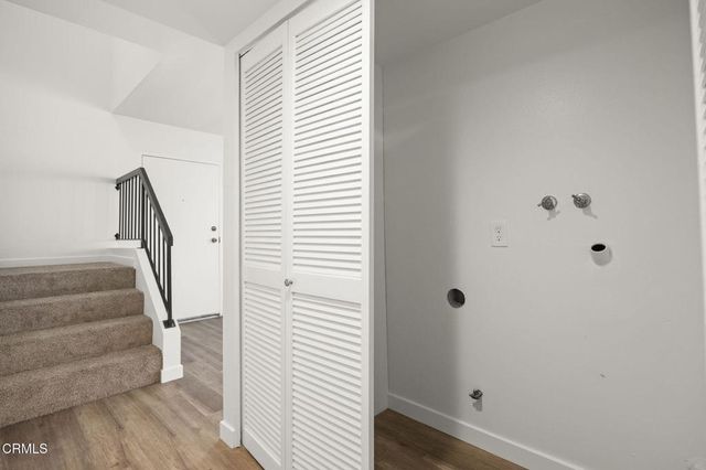 1466 San Simeon Court 4, Ventura, CA 93003