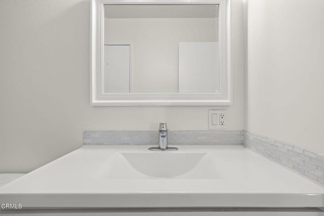 1466 San Simeon Court 4, Ventura, CA 93003