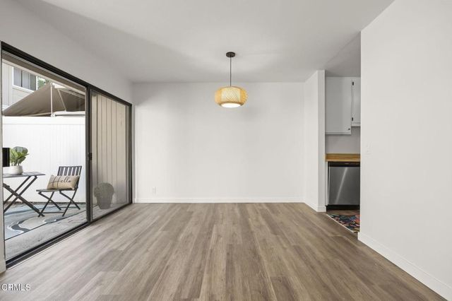 1466 San Simeon Court 4, Ventura, CA 93003