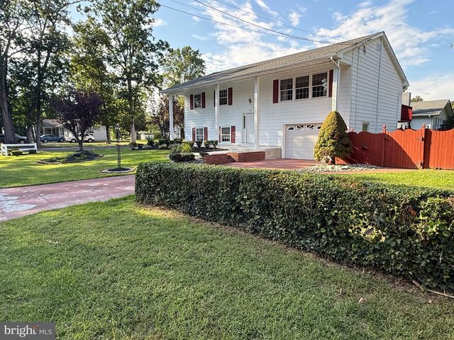 1782 SEQUOIA DR, Vineland, NJ 08361