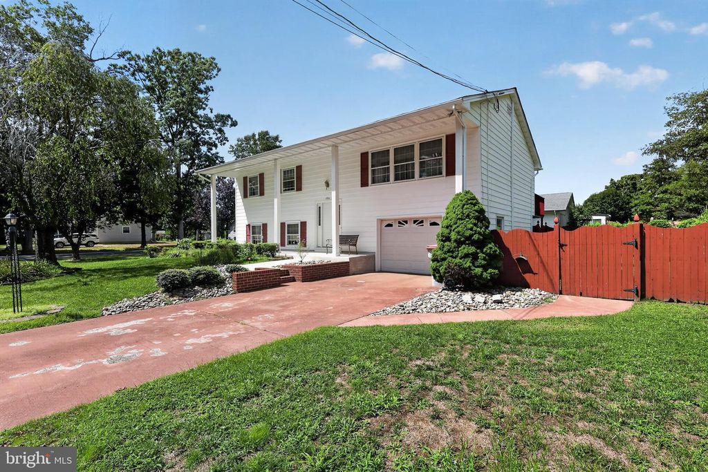 1782 SEQUOIA DR, Vineland, NJ 08361