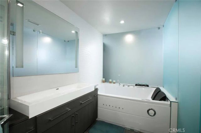 3825 Denair, Pasadena, CA 91107