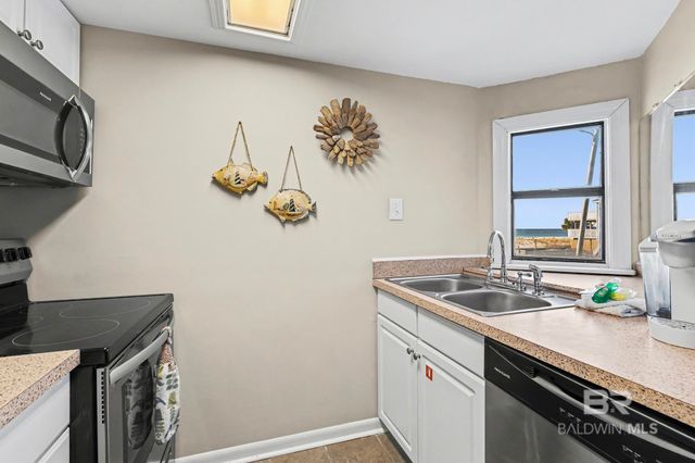 723 W Beach Boulevard 12, Gulf Shores, AL 36542