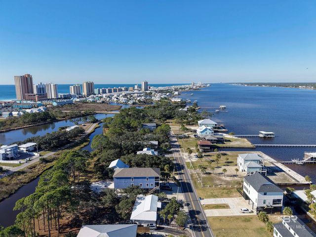 723 W Beach Boulevard 12, Gulf Shores, AL 36542