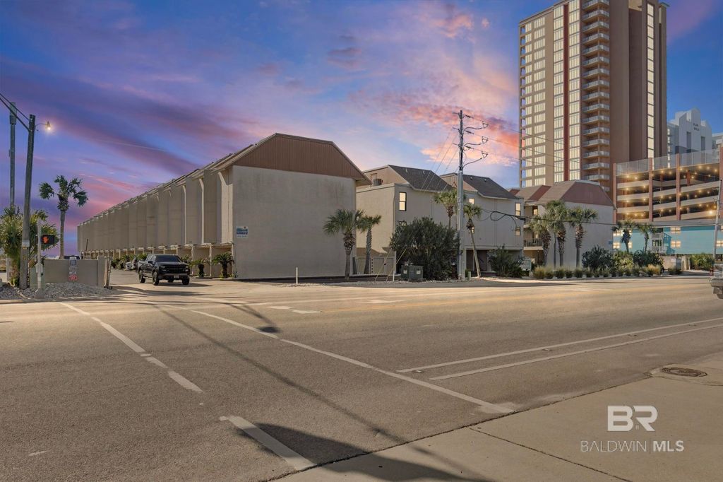 723 W Beach Boulevard 12, Gulf Shores, AL 36542