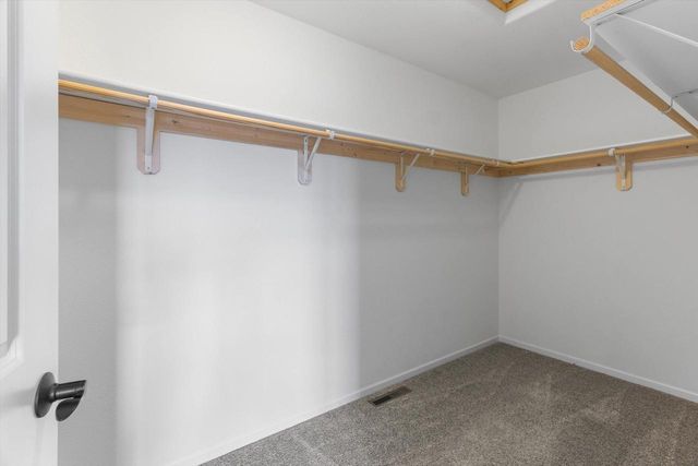 131 W Blackhawk Drive, Fort Atkinson, WI 53538