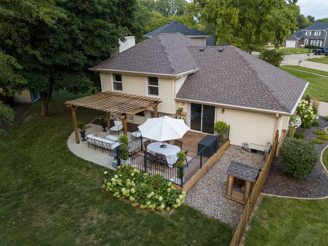 525 45th Street, West Des Moines, IA 50265