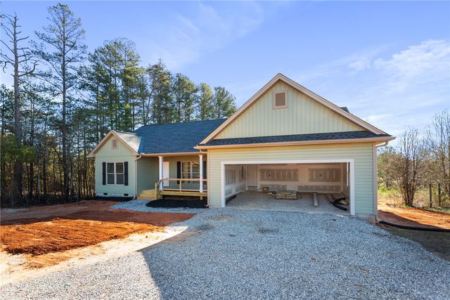 333 Oliver Road, Westminster, SC 29693