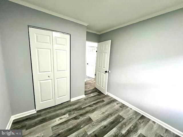 406 W MAPLE AVE, Sterling, VA 20164