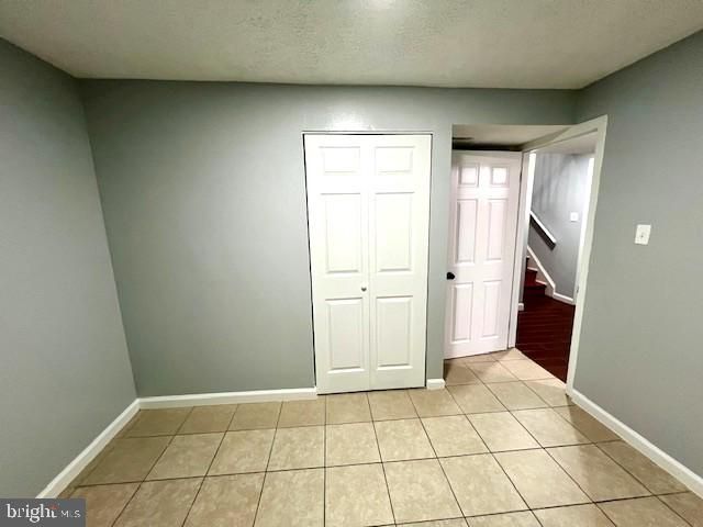 406 W MAPLE AVE, Sterling, VA 20164