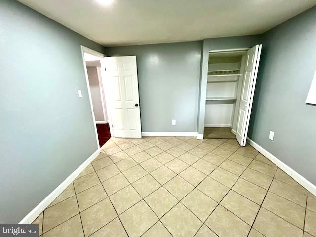 406 W MAPLE AVE, Sterling, VA 20164