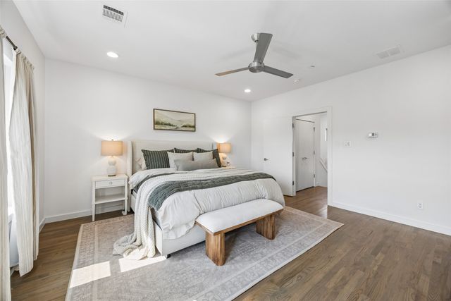 5734 Oram Street 102, Dallas, TX 75206
