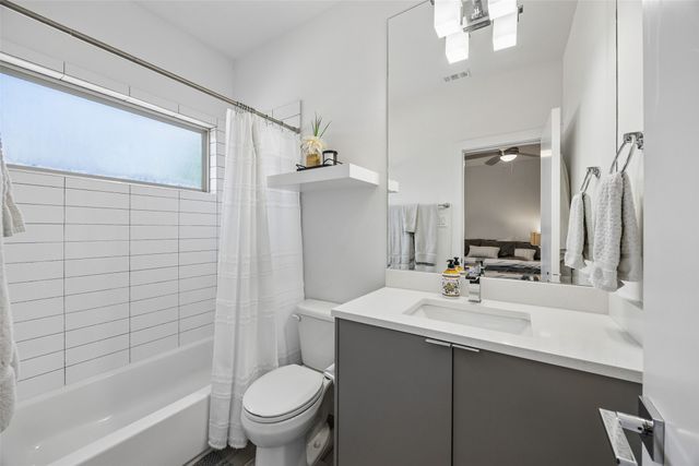 5734 Oram Street 102, Dallas, TX 75206