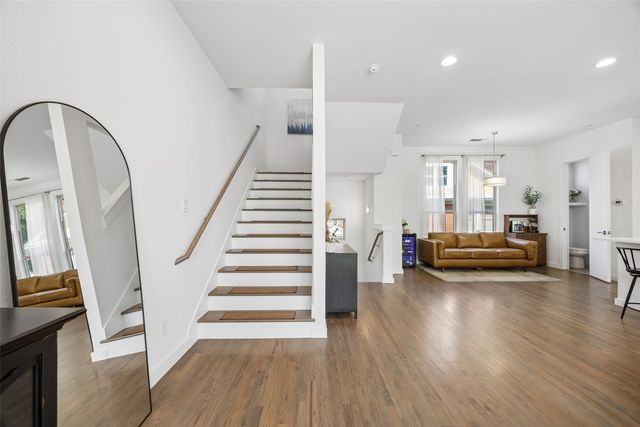 5734 Oram Street 102, Dallas, TX 75206